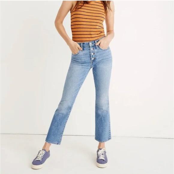Madewell Cali Demi-Boot Jeans in Dory Wash: Comfort Stretch Edition - Picture 1 of 9